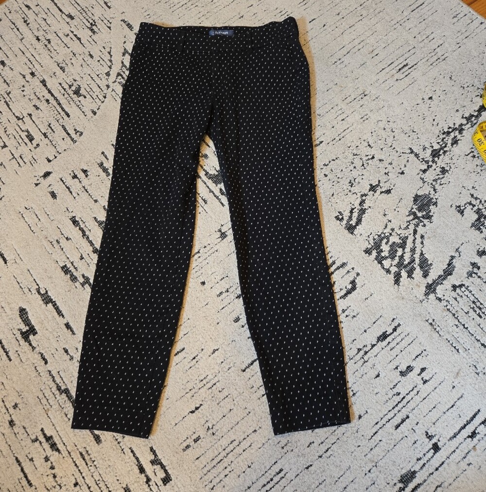 Old Navy Pixie Dot Print Ankle Pants (Sz 4 But Fits Sz 0/2!!)